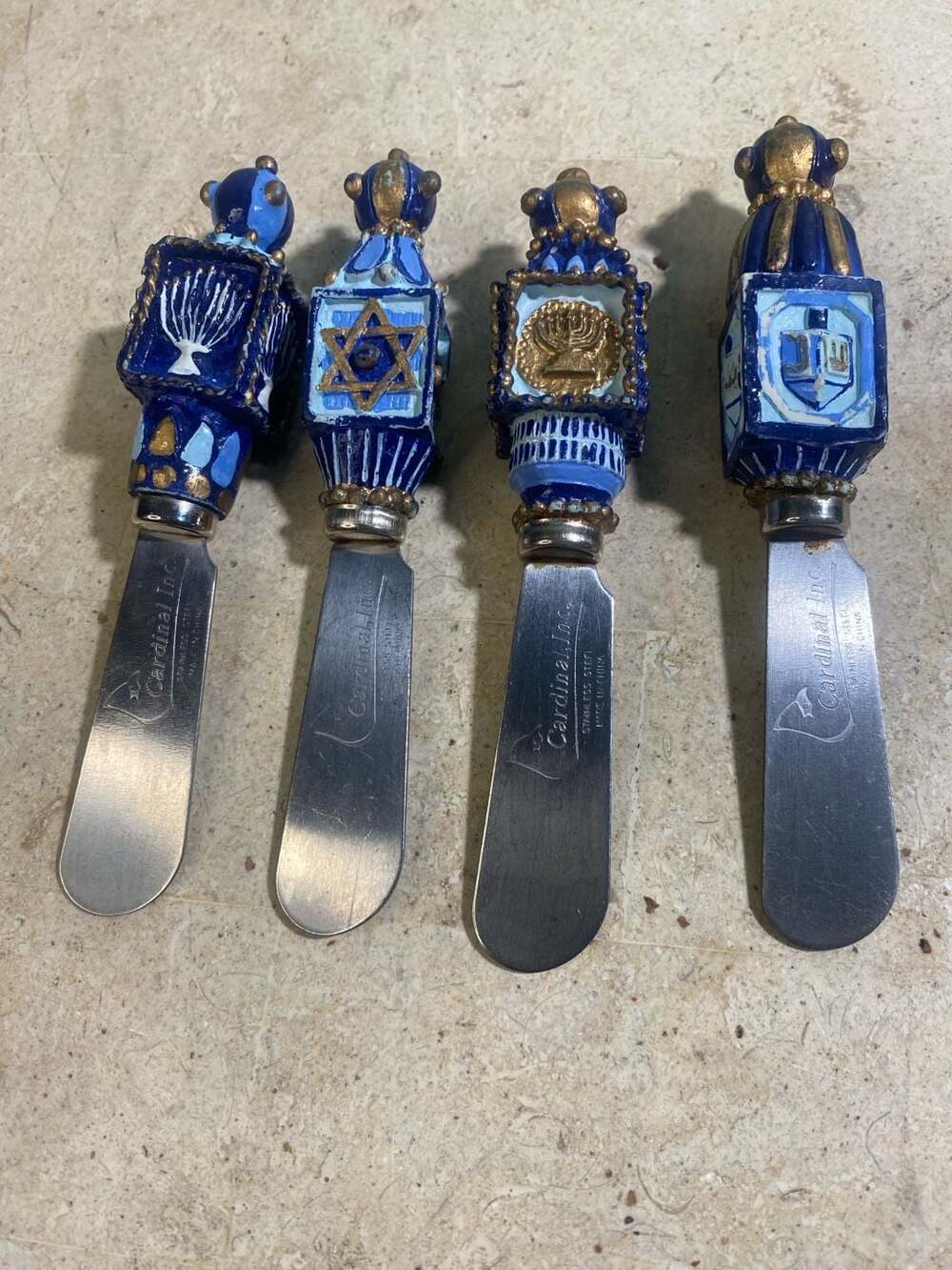 Cardinal Inc. Hanukkah Themed Spreader Knife Set, 4-Piece
